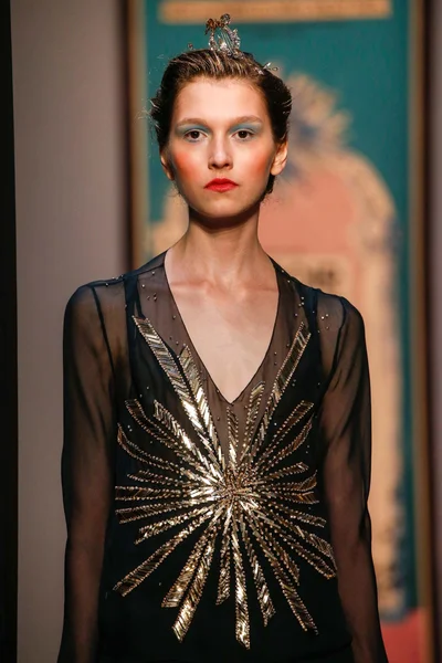 Look 81